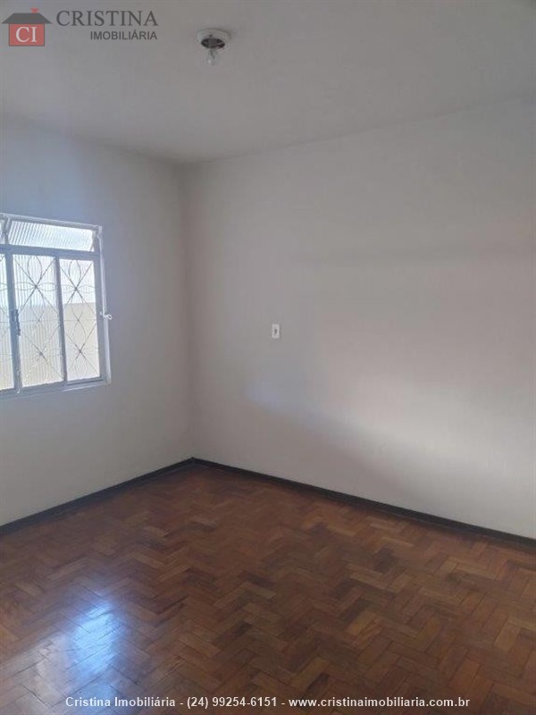 Casa para Alugar no Centro em Resende