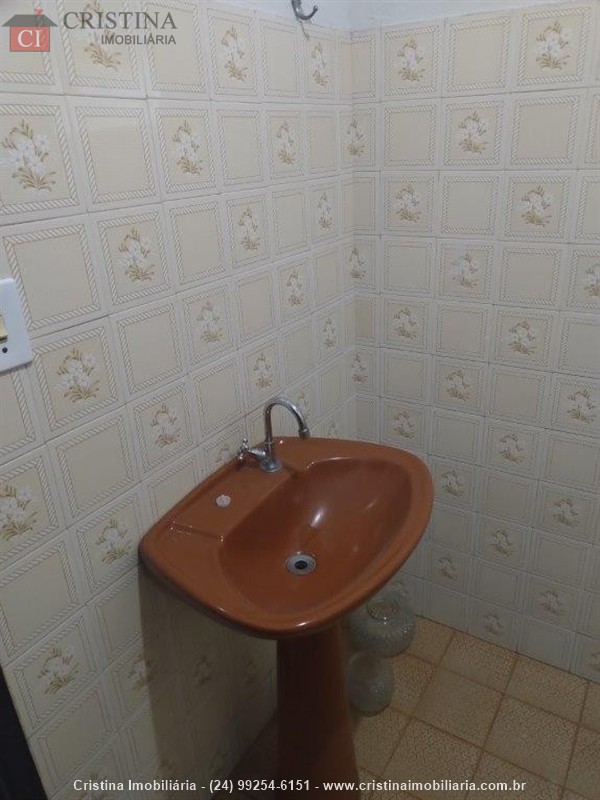 Casa para Alugar no Centro em Resende