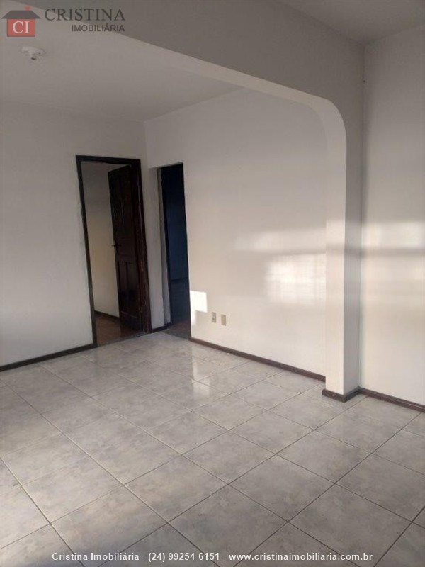 Casa para Alugar no Centro em Resende