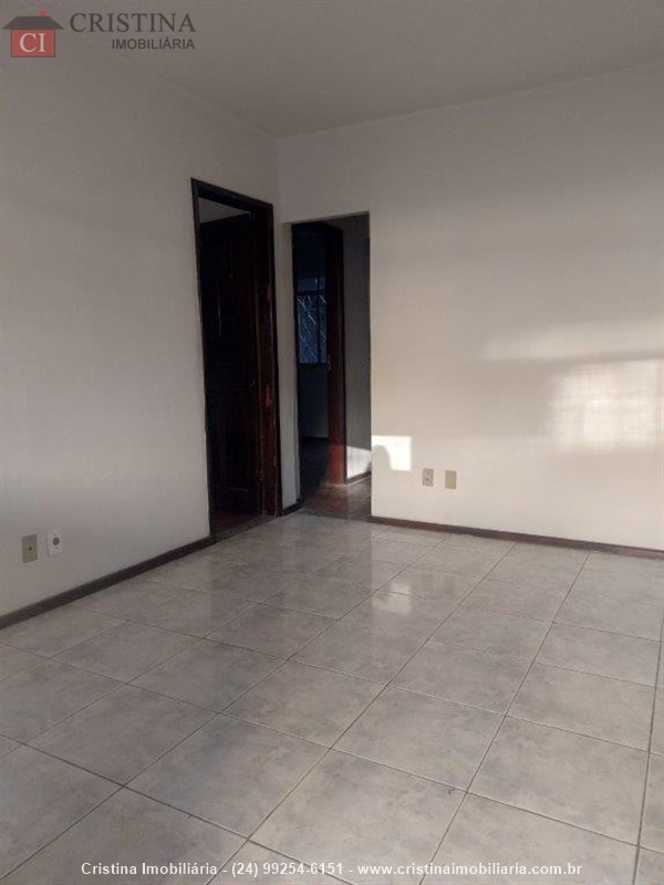 Casa para Alugar no Centro em Resende