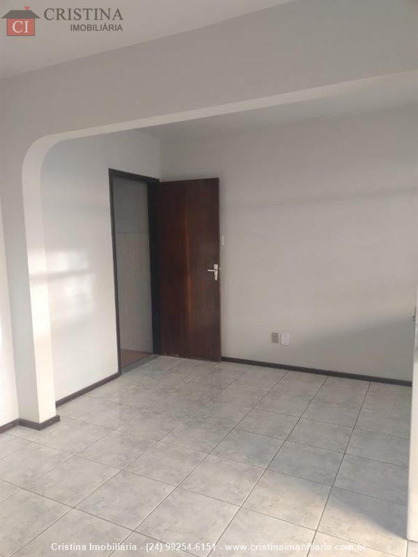 Casa para Alugar no Centro em Resende