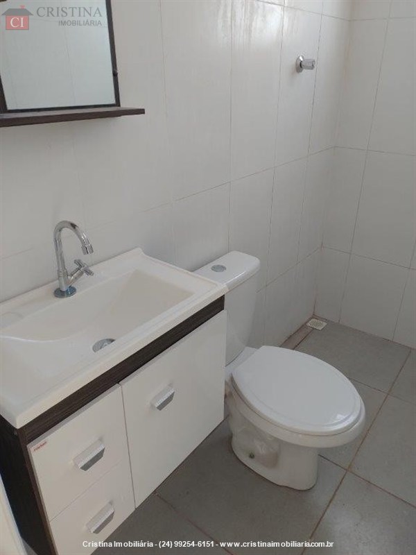 Casa para Alugar no Manejo em Resende