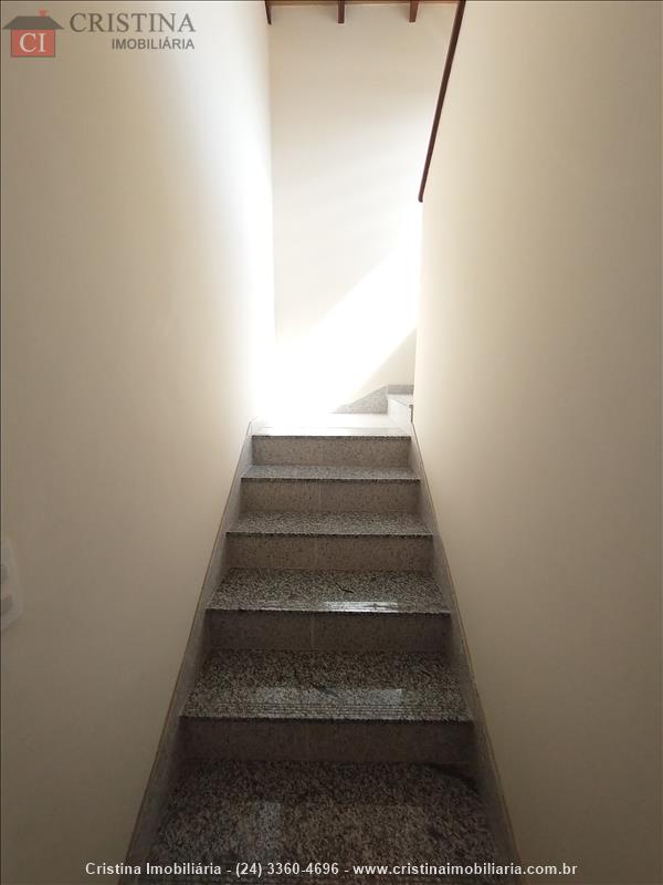 Casa para Alugar no Morada da Colina em Resende