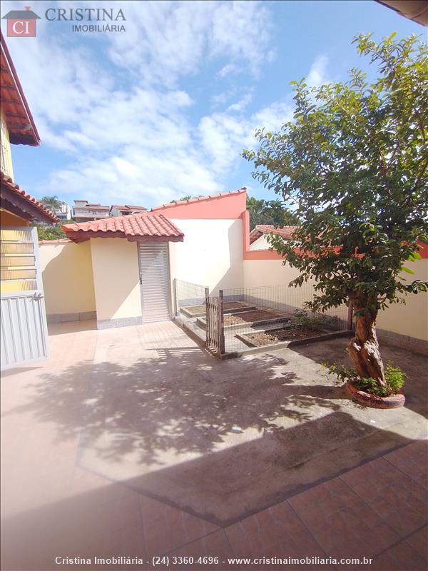 Casa para Alugar no Morada da Colina em Resende