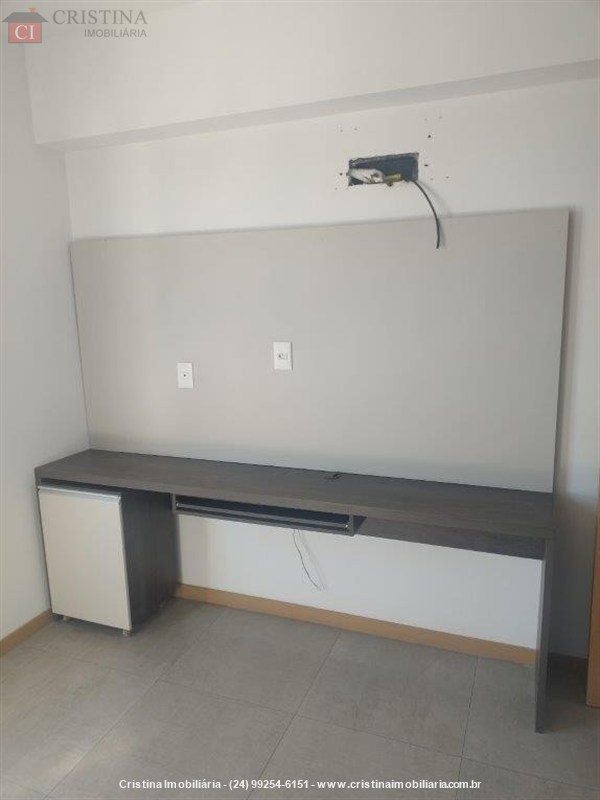 Cobertura para Alugar no Campos Elíseos em Resende