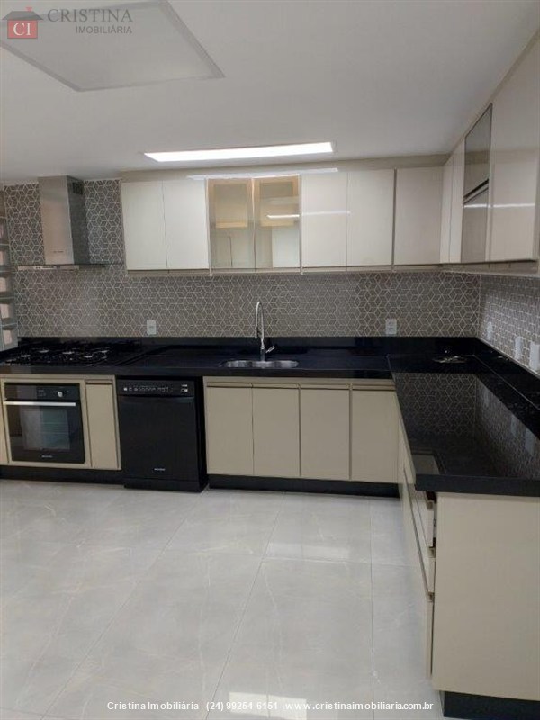 Apartamento a Venda no Parque Ipiranga em Resende