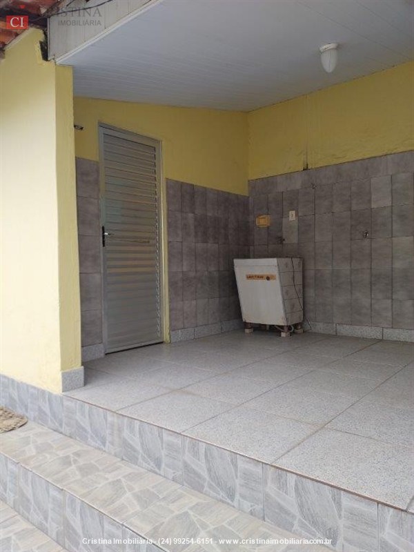 Casa para Alugar no Morada da Colina em Resende