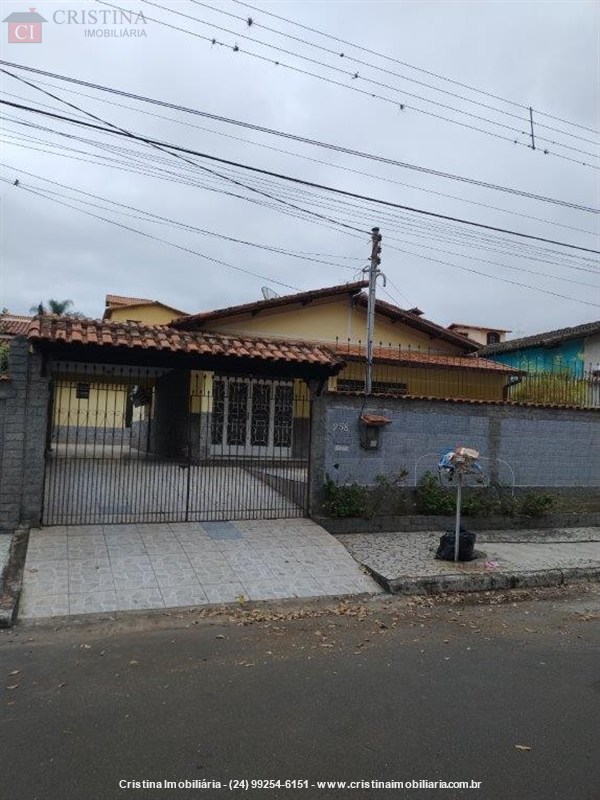 Casa para Alugar no Morada da Colina em Resende
