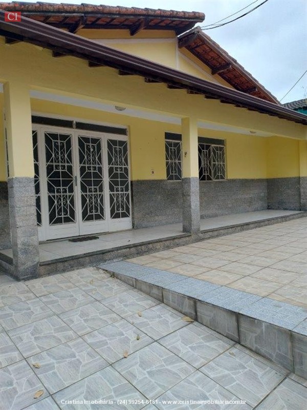 Casa para Alugar no Morada da Colina em Resende