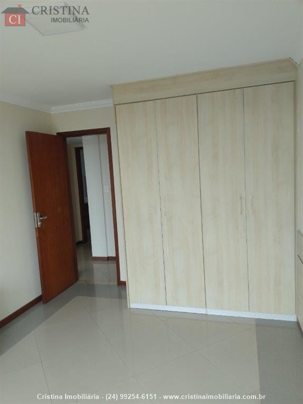 Apartamento a Venda no Morada do Castelo em Resende